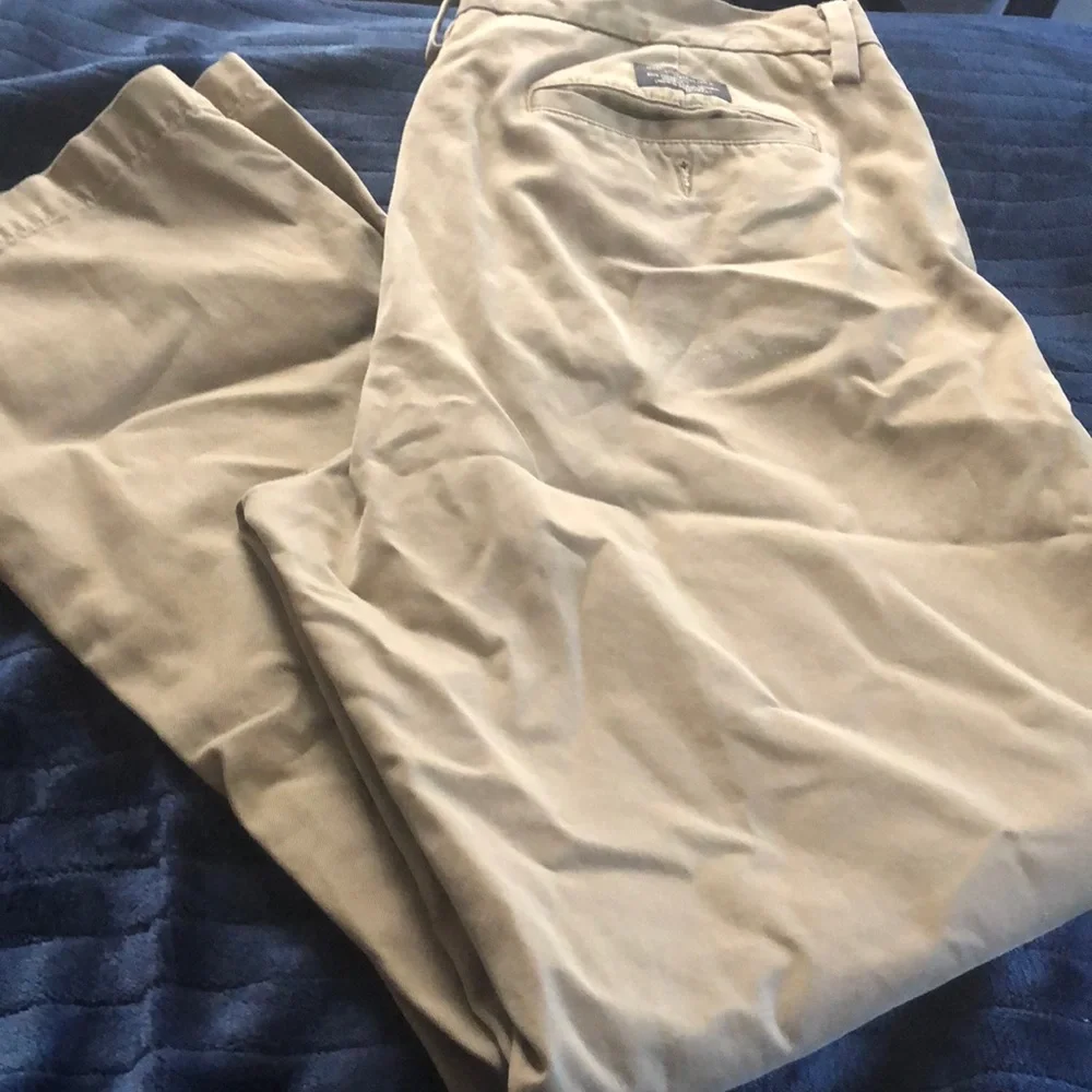 Banana Republic Khaki Gavin Chino 32/30